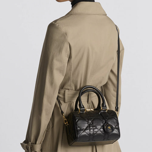 디올 그루브 20 매크로까나쥬 핸드백 블랙