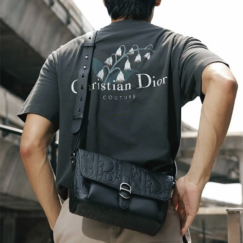 디올 미디움 데일리 메신저 크로스백